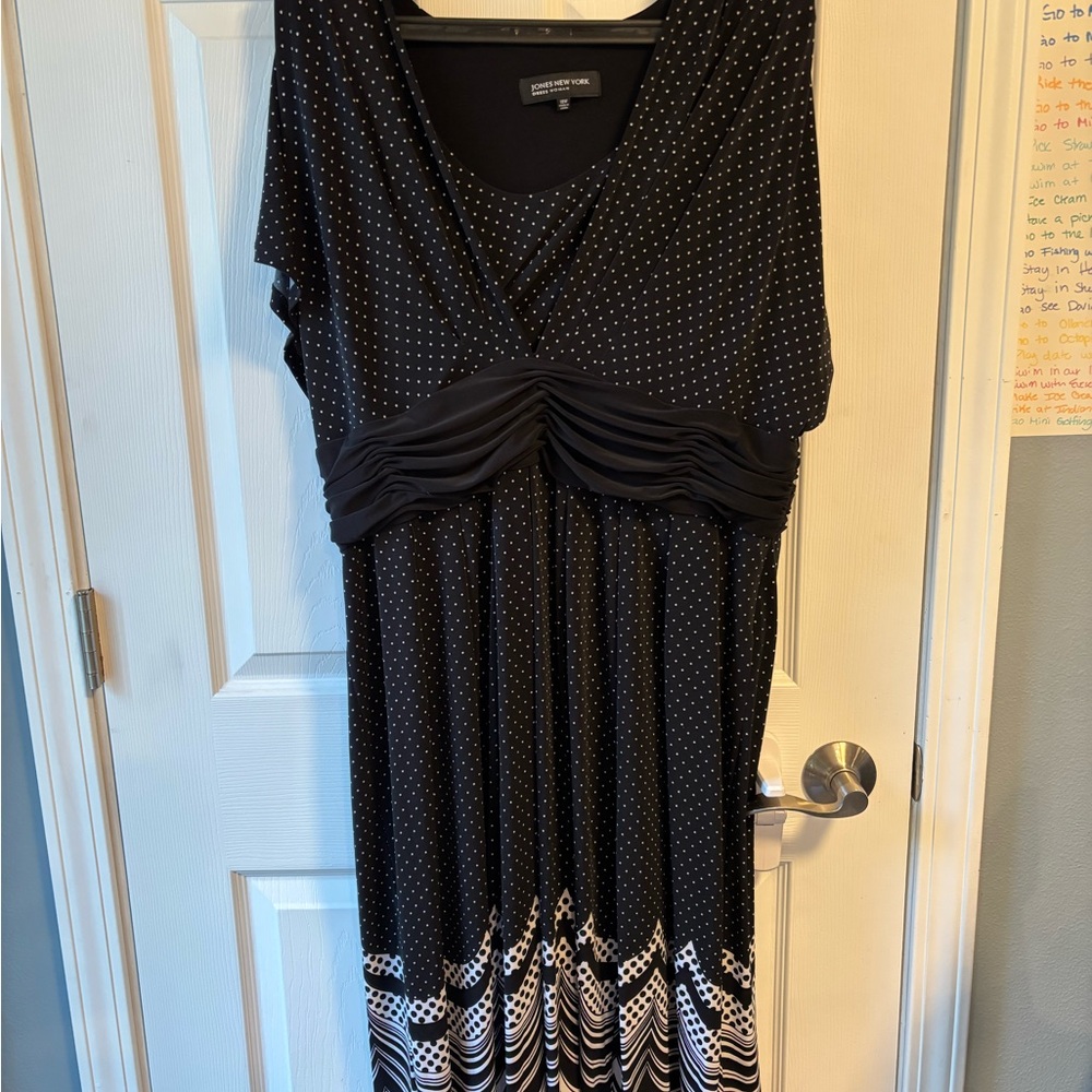 Jones New York Black and White Maxi Dress